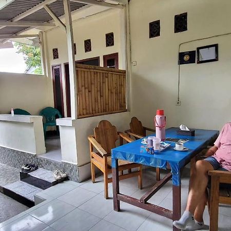 פראיה Pedek Homestay מראה חיצוני תמונה