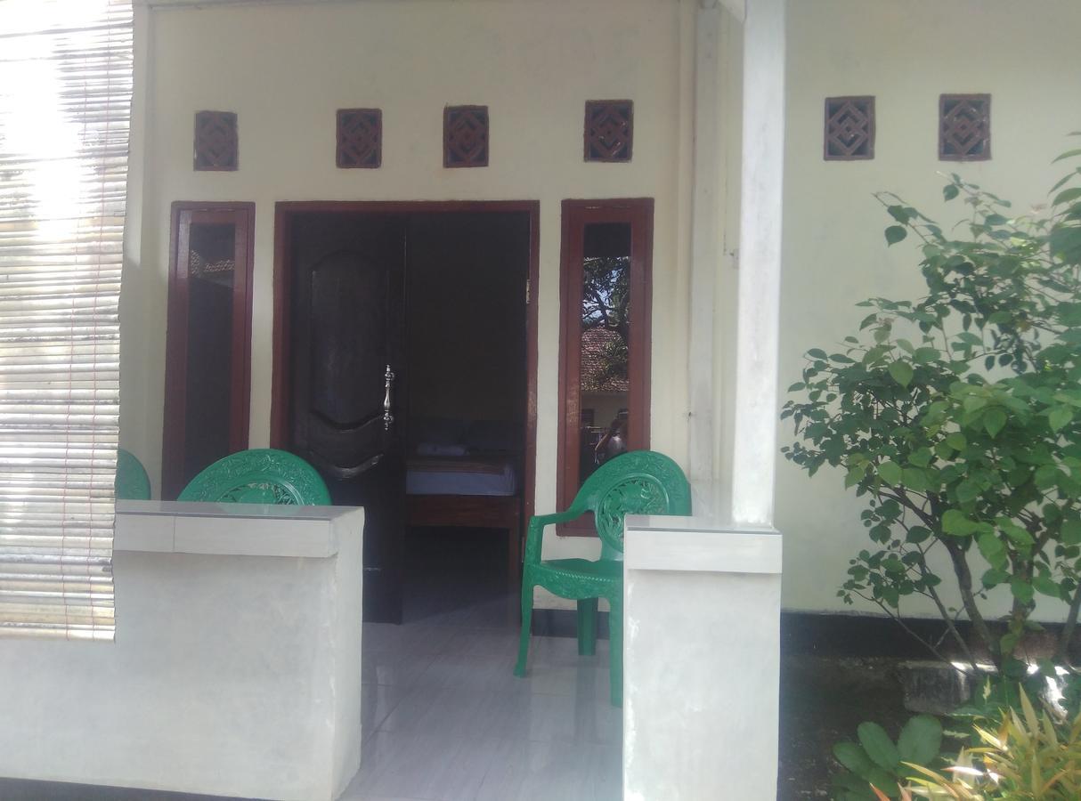 פראיה Pedek Homestay מראה חיצוני תמונה